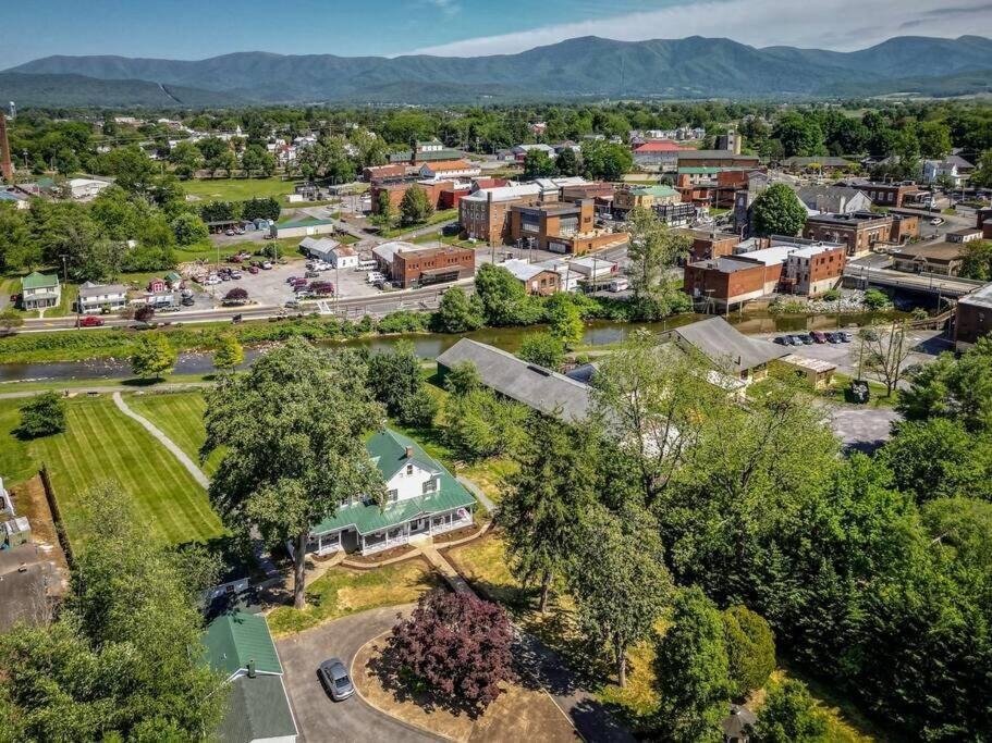 The Legacy Inn Luray Exterior foto