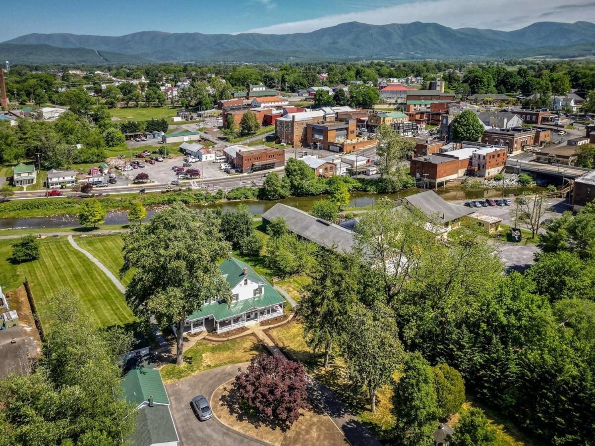 The Legacy Inn Luray Exterior foto