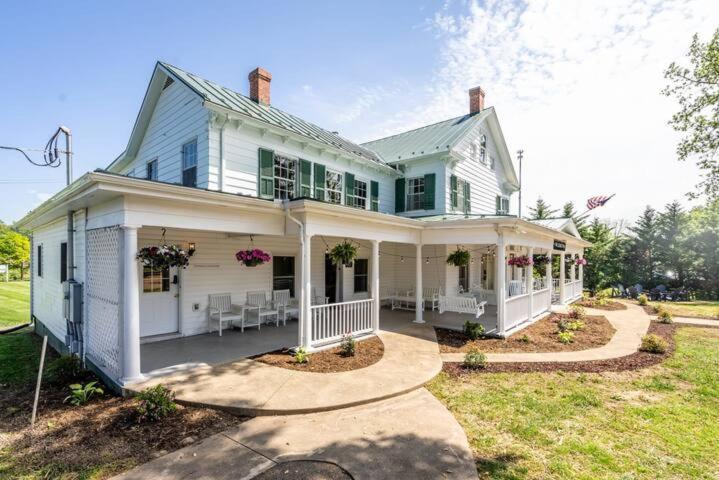 The Legacy Inn Luray Exterior foto